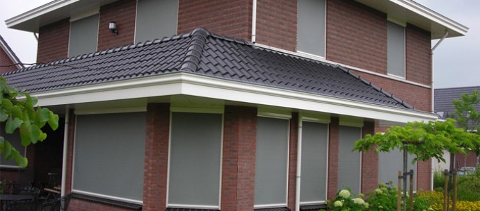 huis zonwering 690x300